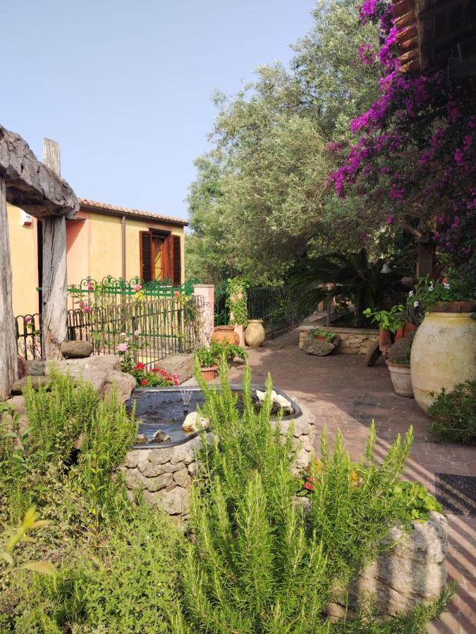 Apartamento Il Casale Del Cortonese Sassari Exterior foto
