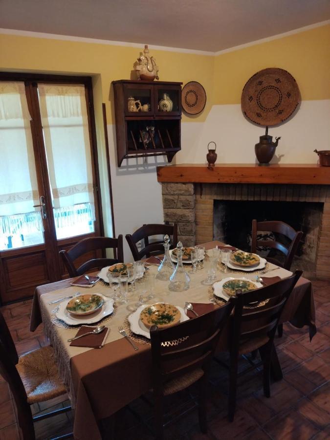 Apartamento Il Casale Del Cortonese Sassari Exterior foto
